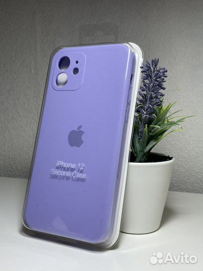 Чехол на iPhone 11
