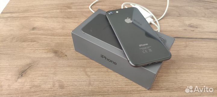 iPhone 8, 256 ГБ