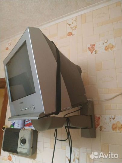 Кронштейн для телевизора