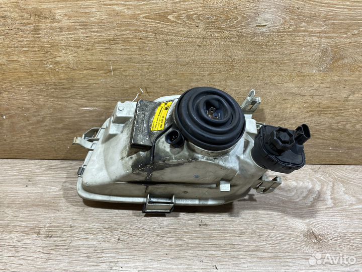 Фара передняя правая Opel Astra F рест 142407