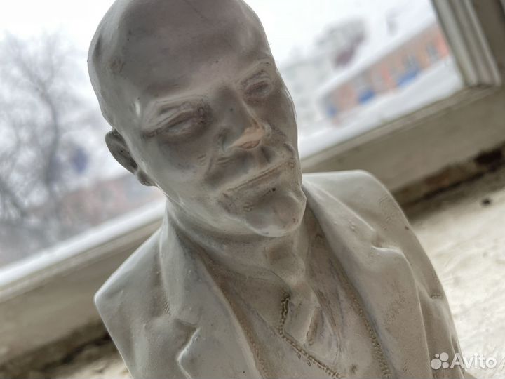 Статуэтка бюст Ленин