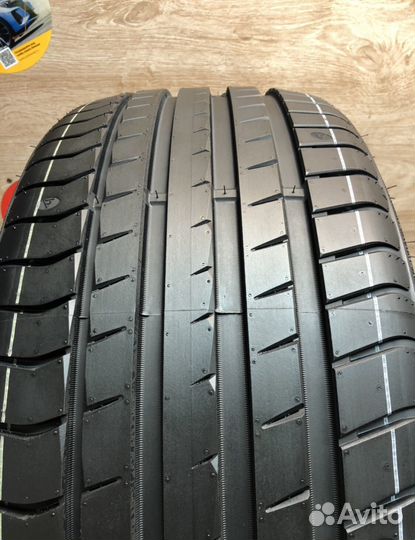 Triangle EffeXSport TH202 235/35 R19 и 275/30 R19 91Y