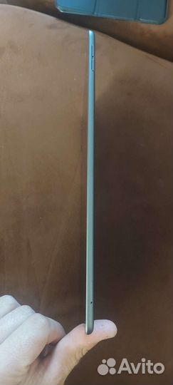 Apple iPad air 64gb 2020 года