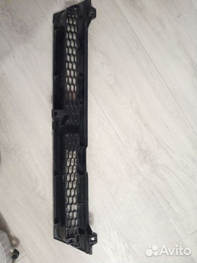 Решетка радиатора Nissan Langley BHN-13