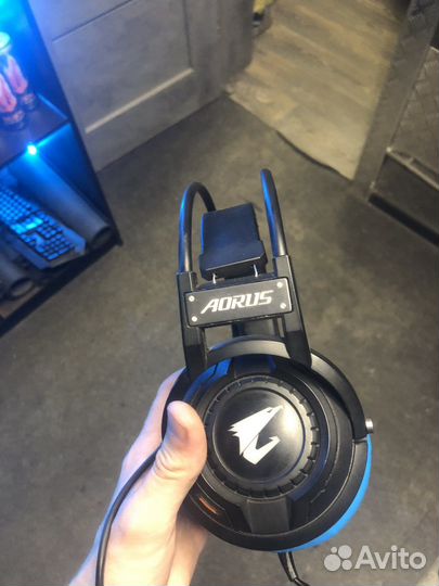 Наушники Aorus