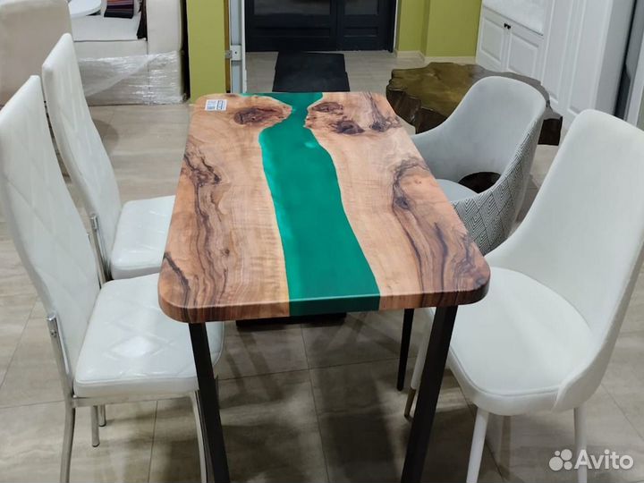 Кухонный стол 'green river B'