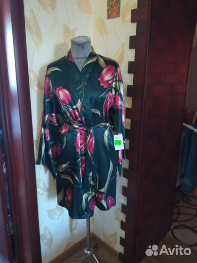 Халат женский атласный