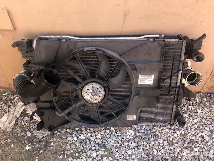 Кассета радиаторов Фольксваген Транспортер Т5 2,5