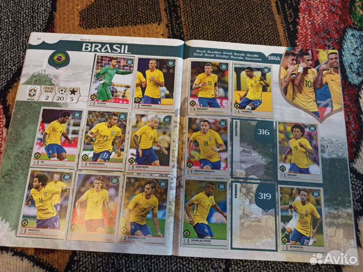 Альбом для наклеек panini