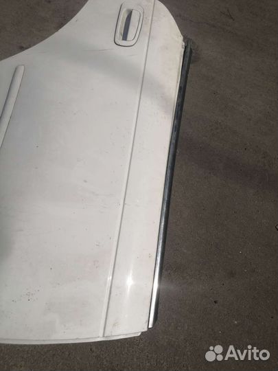 Дверь правая под ремонт