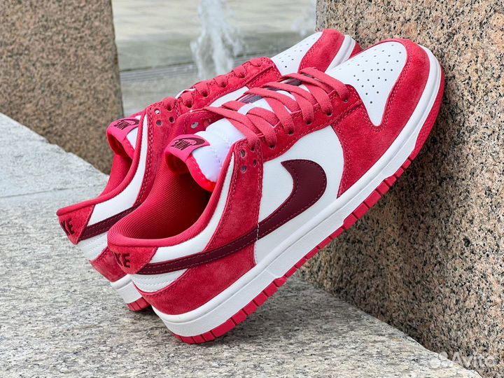 Nike Dunk Low Premium SB Valentines Day 2014 Red