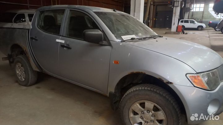 Mitsubishi L200 2.5 МТ, 2008, 611 112 км