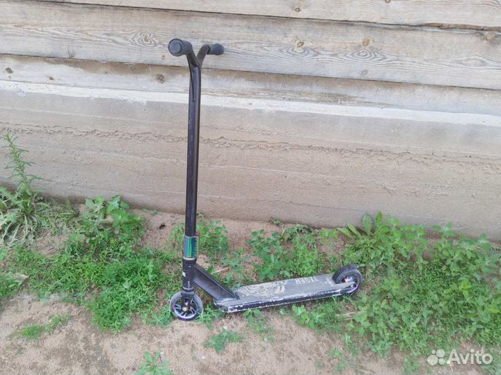 Трюковой самокат