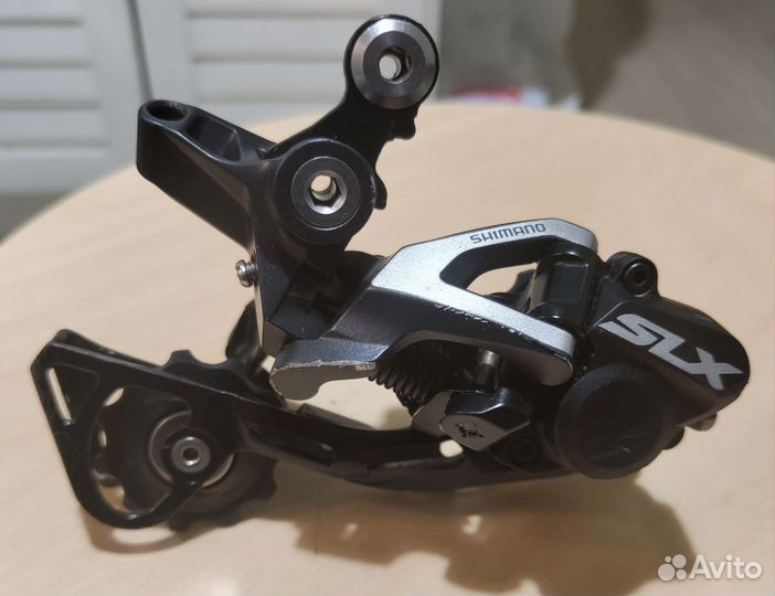 Задний переключатель shimano slx m675 10 ск