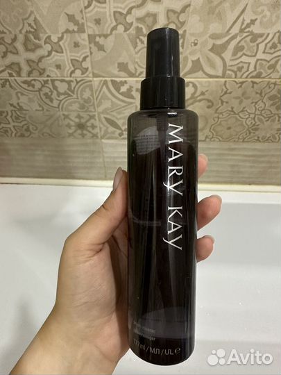 Спрей для очищений кистей