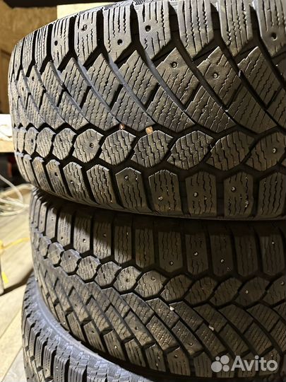 Gislaved Nord Frost 5 235/60 R17