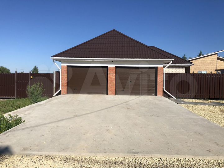 Дом 300 м² на участке 15 сот.