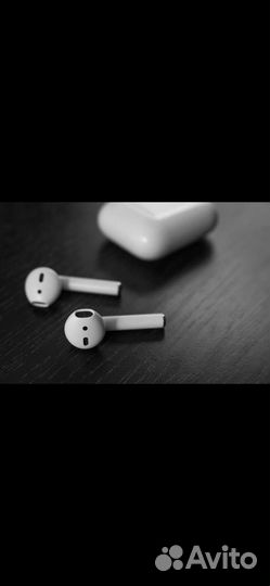Apple airpods 2