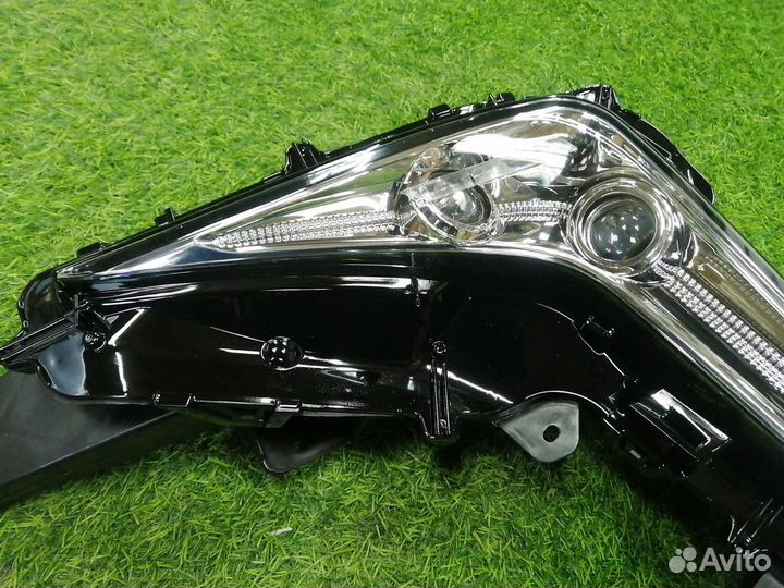 Фара противотуманная левая Lexus Lx570 URJ201 2018