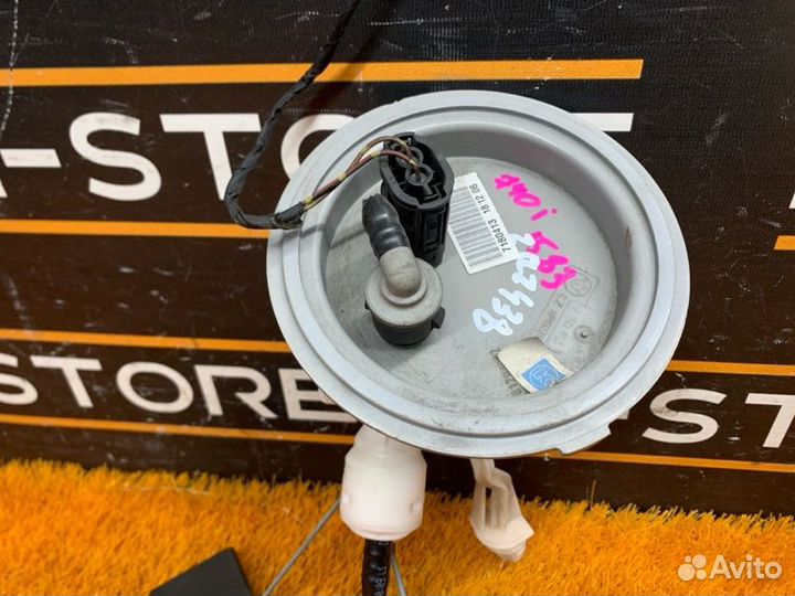 Датчик уровня топлива левый Bmw 7-Series E65