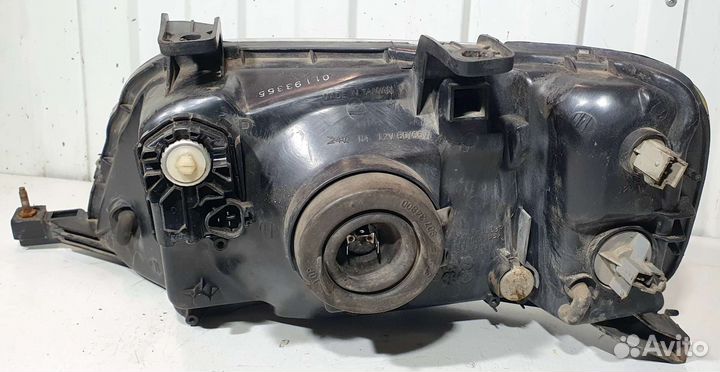 Фара правая с электрокорректором Honda C-RV 1