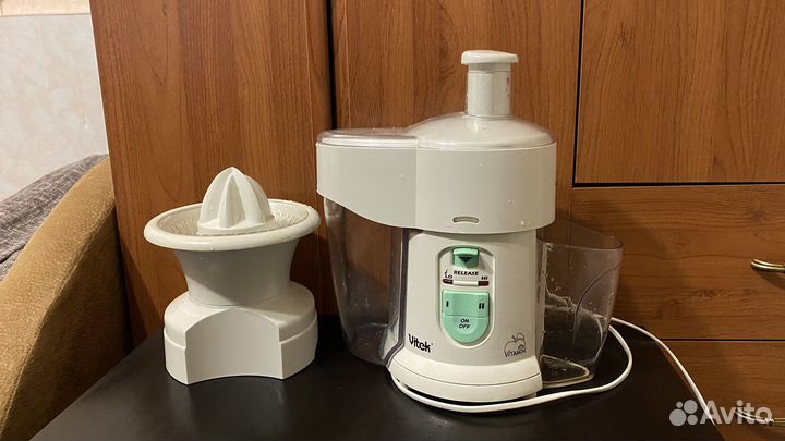 Соковыжималка vitek