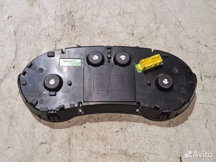 Панель приборов Peugeot 308