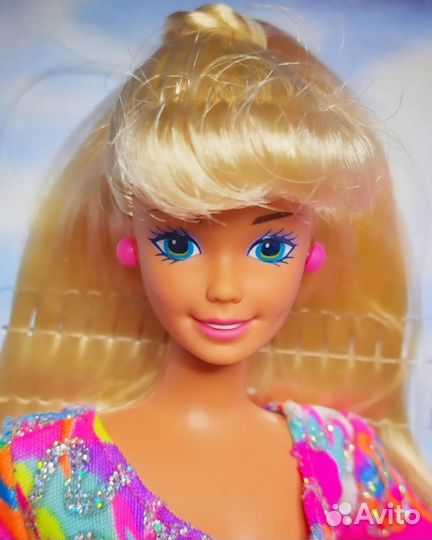 Hot Skatin Barbie Blonde 1994