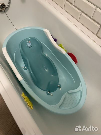 Детская ванночка для купания с гамаком и горкой