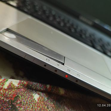 Ноутбук samsung на запчасти