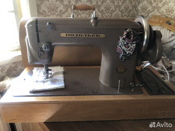Швейная машина подольск ручная