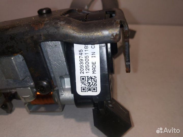 Замок зажигания Opel Astra J хэтчбек A14NET 2011