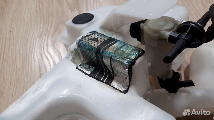 Бачок омывателя Honda FIT GK3