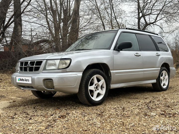 Subaru Forester 2.5 AT, 2001, 183 000 км