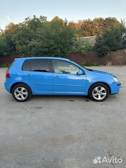 Volkswagen Golf 1.6 AT, 2006, 195 000 км