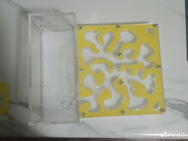 Муравьиная ферма без муравьев