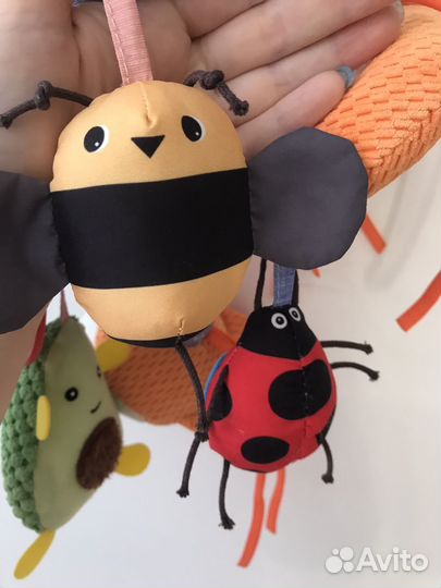 Игрушка подвеска на коляску и кроватку