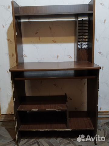 Компьютерный стол