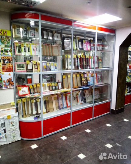 Витрины из алюминиевого профиля