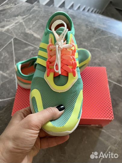 Кроссовки adidas
