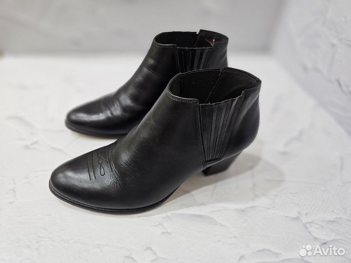 Ботинки демисезонные женские 38 размер