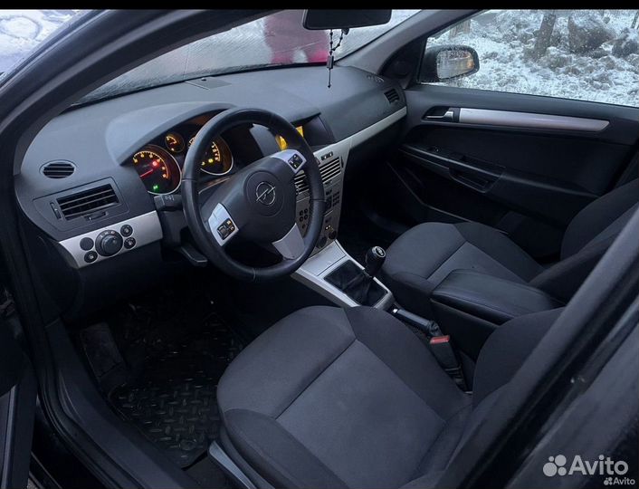 Opel Astra 1.7 МТ, 2008, 250 000 км