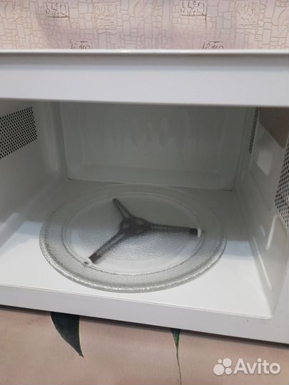 Свч микроволновая печь Lg б/у