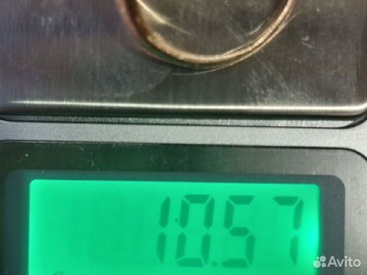 Золотое кольцо Лев с сапфирами