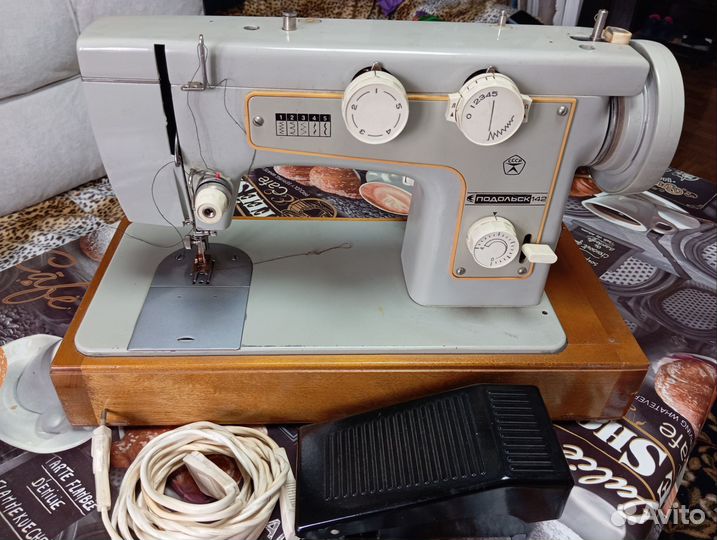 Швейная машинка ножная подольск