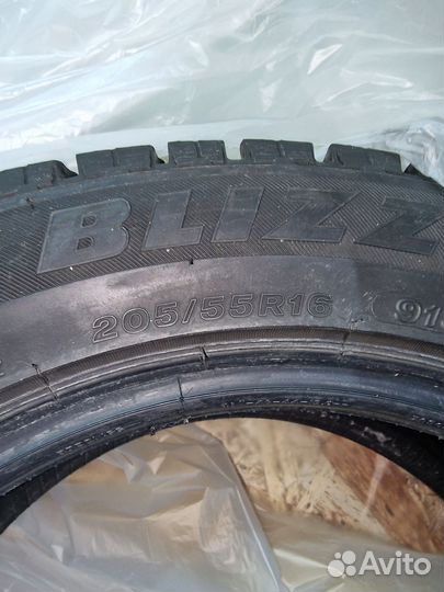 Bridgestone Blizzak Revo GZ 205/55 R16 91