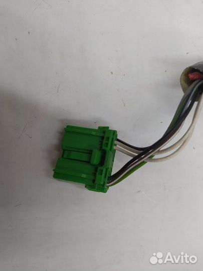 Зеркало наружное правое Volvo S60 2002