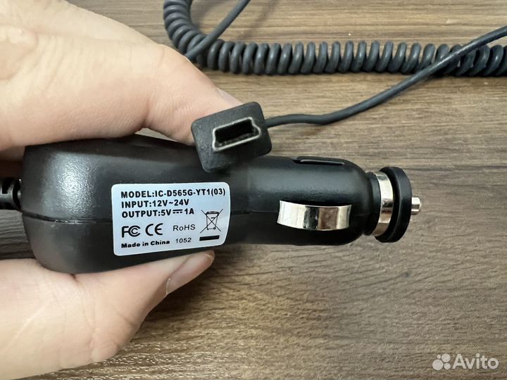 Адаптер зарядный miniUSB автомобильный