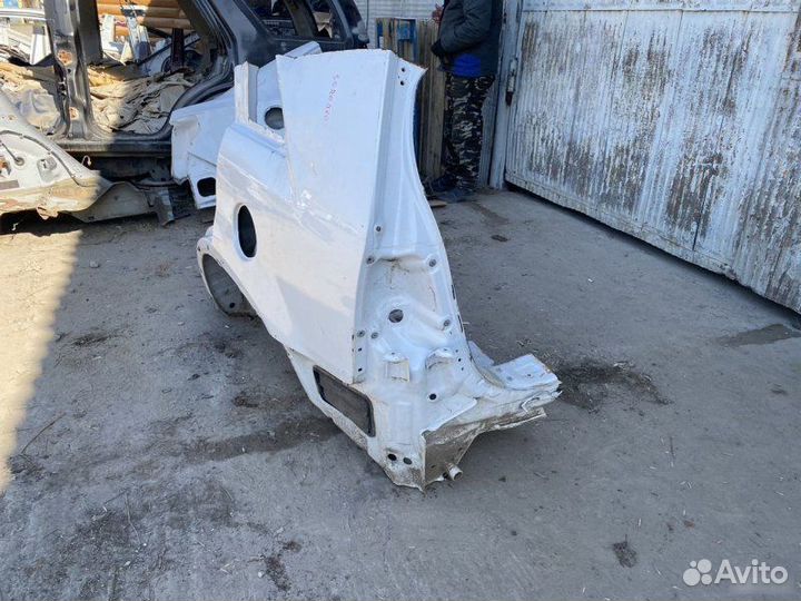 Крыло заднее левое Kia Sorento 2009-2012