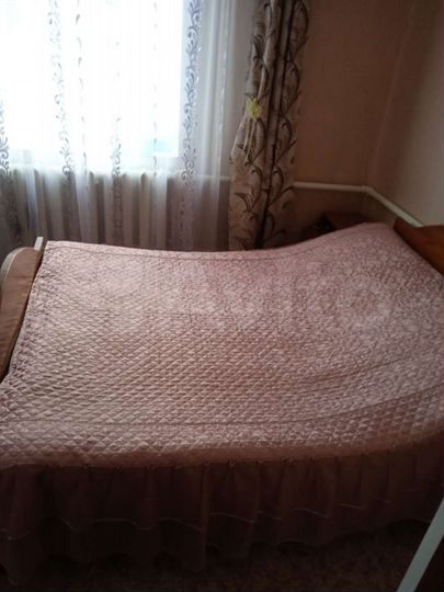 4-к. квартира, 70 м², 1/1 эт.